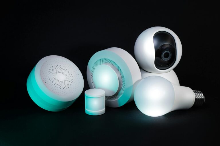 Smart Home Security Devices: Modern Solutions for a Safer and Smarter Home