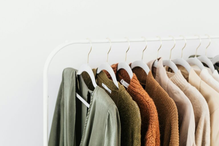 Capsule Wardrobe Ideas: Build a Timeless, Versatile, and Stress-Free Closet