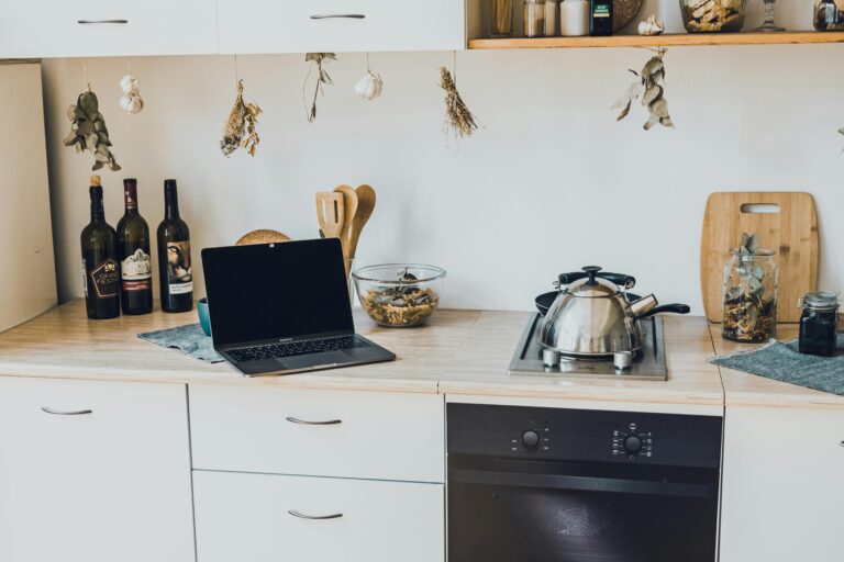 Kitchen Smart Appliances: Transforming Modern Cooking and Smart Home Living